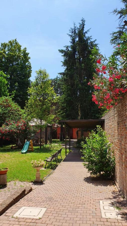 Beatrixhome Oasi Verde In Citta Ферара Екстериор снимка
