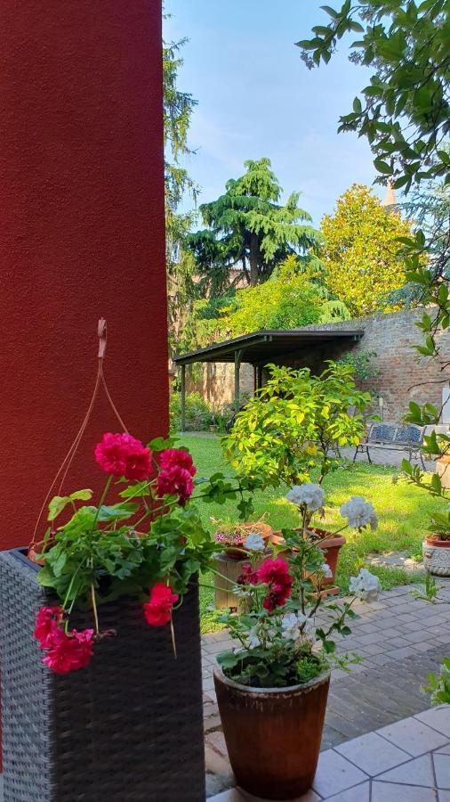 Beatrixhome Oasi Verde In Citta Ферара Екстериор снимка